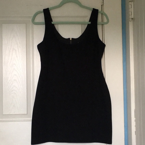 Onyx Nite Dresses & Skirts - ONYX NITE Little Black Bodycon Dress